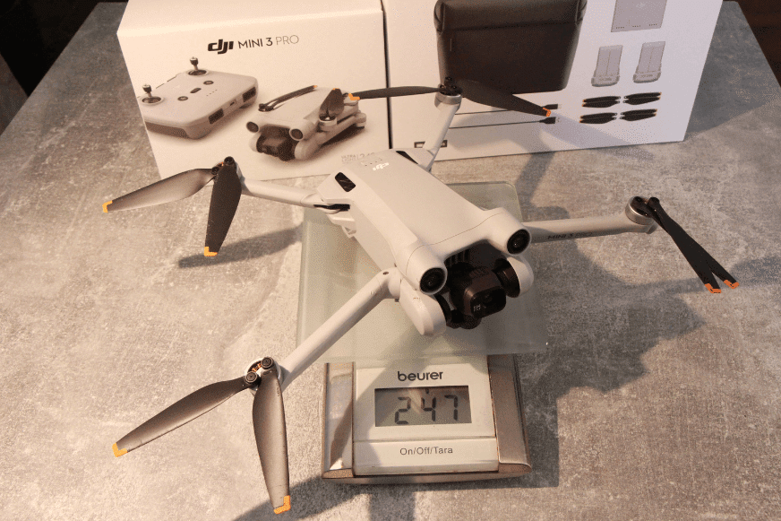 Abflugbereite Drohne (inkl. Akku) sollte nicht mehr als 250 g wiegen.